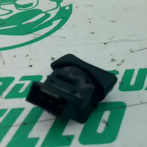 Foto de Interruptor de luz larga/corta Vespa LX 50 2T referencia 71-16-44669 foto 3