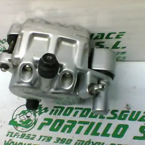 Foto de Pinza de freno delantera Yamaha XMAX 250 referencia 307-22-37448 foto 12