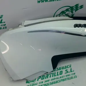 Foto de Carcasa lateral trasera izquierda Benelli MACIS referencia 324-22-39745 foto 5