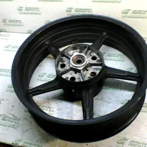 Foto de Llanta trasera Suzuki GLADIUS SFV 650 I referencia 202-18-16149