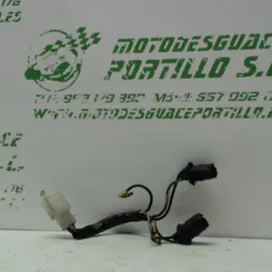 Foto de Instalación de piloto trasero Piaggio ZIP 4T 50 referencia 64-16-4235