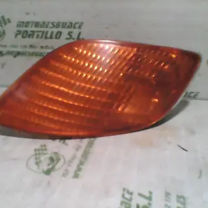 Foto de Intermitente delantero izquierdo Piaggio ZIP Aire 2T 2 50 referencia 88-20-38003 foto 42
