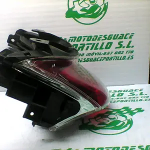 Foto de Piloto trasero Honda Pcx 125 referencia 375-24-48881 foto 24
