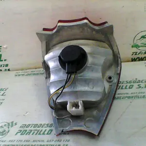 Foto de Piloto trasero Piaggio FLY 125 4T referencia 441-21-48947 foto 5