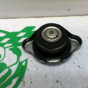 Foto de Tapon del radiador Kymco Bet&win 125 referencia 409-22-43124 foto 8