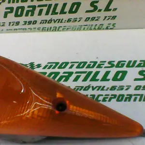 Foto de Intermitente trasero derecho Peugeot Speedfight 1 50 referencia 12-23-41638 foto 5