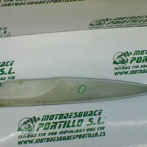 Foto de Embellecedor lateral izquierdo Keeway Outlook 125 referencia 191-18-17287 foto 3