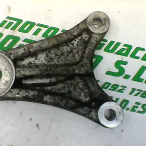 Foto de Soporte de pinza freno trasera Suzuki GS-500-F referencia 166-19-21515 foto 3