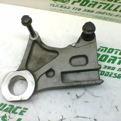 Foto de Soporte de pinza freno trasera Yamaha FZ1-N referencia 177-19-21738