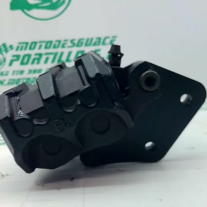 Foto de Pinza de freno delantera Benelli MACIS referencia 324-22-39795
