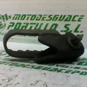 Foto de Reposapies delantero izquierdo Honda CRM 75 R referencia 353-19-25758