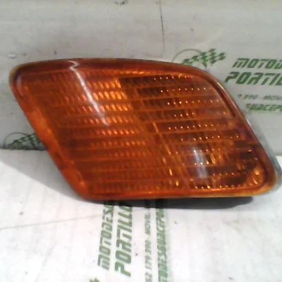 Foto de Intermitente delantero derecho Piaggio ZIP Aire 2T 1 50 referencia 13-19-22174