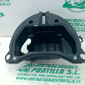 Foto de Caja batería Piaggio liberty 125 i 2023 referencia 60-26-49250 foto 3