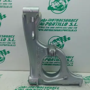 Foto de Basculante BMW K1200R referencia 332-23-45455