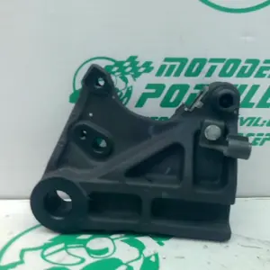 Foto de Soporte de pinza freno trasera Kawasaki Z 900 referencia 6-24-47593 foto 3