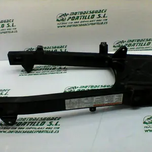 Foto de Basculante Suzuki Marauder 125 referencia 46-19-17688 foto 3