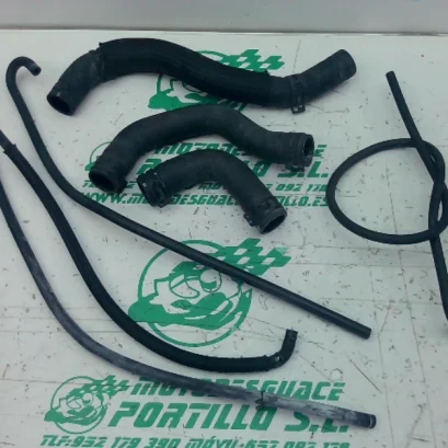 Foto de Tubería de agua Kawasaki Z 900 referencia 6-24-47610