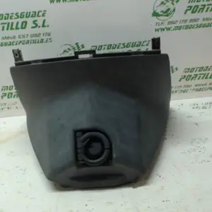 Foto de Carcasa bajo asiento Piaggio FLY 125 4T referencia 50-20-25309 foto 11