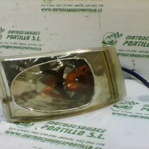 Foto de Intermitente delantero izquierdo Kymco Bet&win 125 referencia 251-19-24084 foto 3