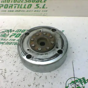 Foto de Plato magnetico Piaggio ZIP H2O 2T 3 50 referencia 72-20-25695 foto 2