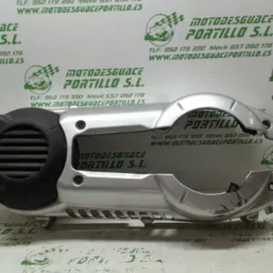 Foto de Embellecedor de tapa cárter Piaggio X9 500 referencia 201-16-2601
