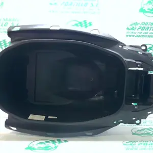 Foto de Porta-casco Yamaha N MAX 125 referencia 394-23-46409
