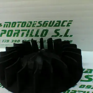 Foto de Ventilador del plato magnetico Piaggio Typhoon 50 referencia 235-19-24065 foto 4