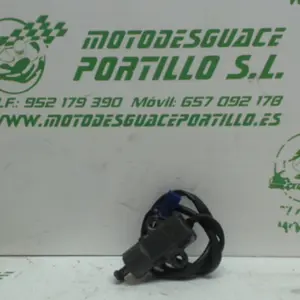 Foto de Sensor de patilla lateral Yamaha Majesty 125 referencia 80-19-39323 foto 5