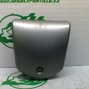 Foto de Embellecedor del manillar Piaggio MP3 250 RL referencia 397-21-40156 foto 5