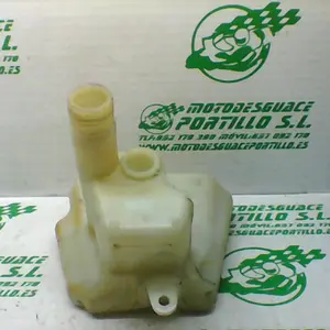 Foto de Depósito de aceite Vespa LX 50 2T referencia 321-20-28522 foto 6