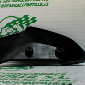 Foto de Embellecedor Guardabarros Delantero Izquierdo Keeway RKV 125 referencia 326-22-42276 foto 1