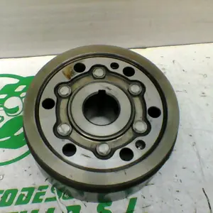Foto de Plato magnetico Yamaha XMAX 250 referencia 112-23-45211 foto 4