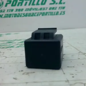 Foto de Rele de intermitencia Honda PS 125 referencia 106-24-47775 foto 9