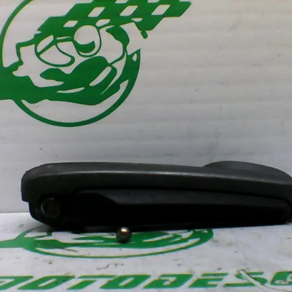 Foto de Reposapies trasero derecho Kymco GRAND DINK 125 referencia 225-22-40119
