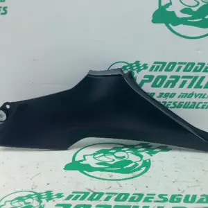 Foto de Carcasa lateral izquierda Kawasaki Z 900 referencia 6-24-47500 foto 3