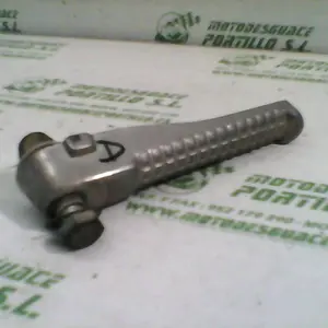 Foto de Reposapies trasero Peugeot Trekker 50 referencia 182-18-34270 foto 9