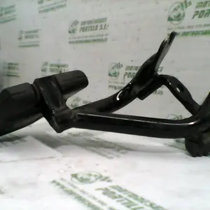 Foto de Reposapies trasero izquierdo Kymco People´s 50 2T referencia 46-16-7861