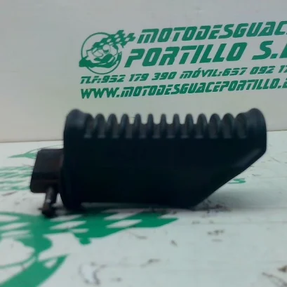 Foto de Reposapies trasero derecho Suzuki RV 125 referencia 146-23-44942