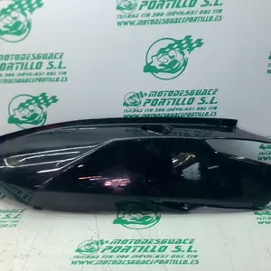 Foto de Carcasa lateral trasera derecha Kymco super dink 300 i referencia 367-19-43539 foto 7