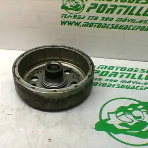 Foto de Plato magnetico Honda SH MODE referencia 413-21-32588 foto 2