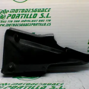 Foto de Carcasa bajo asiento Daelim Roadwin 125 i referencia 230-19-38110 foto 4