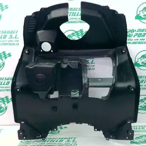 Foto de Contraescudo Yamaha XMAX 250 referencia 307-22-37464 foto 3