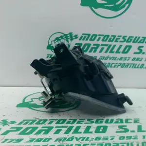 Foto de Piloto trasero Honda CB 500XA referencia 415-23-47805 foto 3