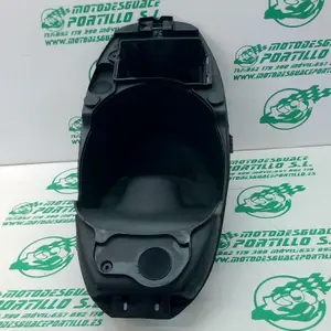 Foto de Porta-casco Piaggio LIBERTY 125 - 05-08 referencia 294-23-45185 foto 19