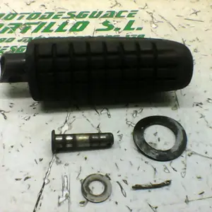 Foto de Reposapies delantero izquierdo Honda CBF 125 M referencia 166-22-34823 foto 10