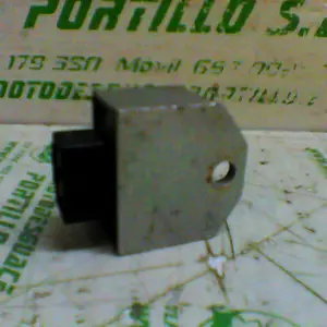 Foto de Regulador Peugeot Tweet 50 4T referencia 233-18-16414 foto 4