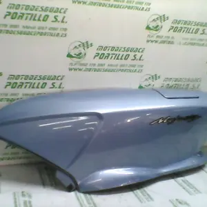 Foto de Carcasa lateral trasera izquierda Yamaha Majesty 125 referencia 125-17-11569 foto 5