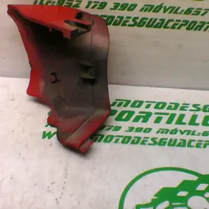 Foto de Embellecedor de chasis Vespa LX 50 2T referencia 321-20-28515 foto 8