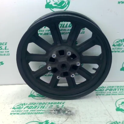 Foto de Llanta trasera Keeway SUPERLIGHT referencia 105-24-48403