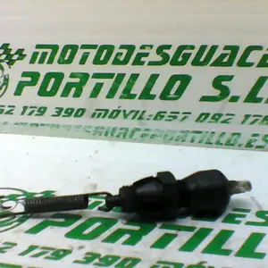Foto de Sensor de freno trasero Suzuki GS-500-F referencia 166-19-21521 foto 2